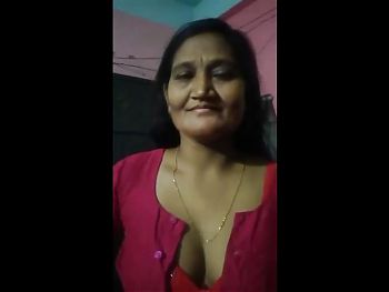 Desi Village Bhabhi Sex With a Stranger